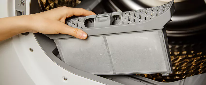 Signs Of A Clogged Dryer Lint Trap in Pleasant Hill, California